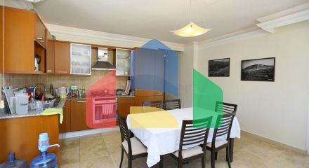 Квартира с просторной планировкой и качественной отделкой в районе Джикджилли