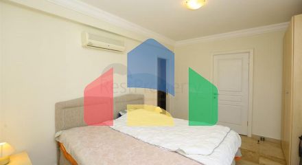 Квартира с просторной планировкой и качественной отделкой в районе Джикджилли