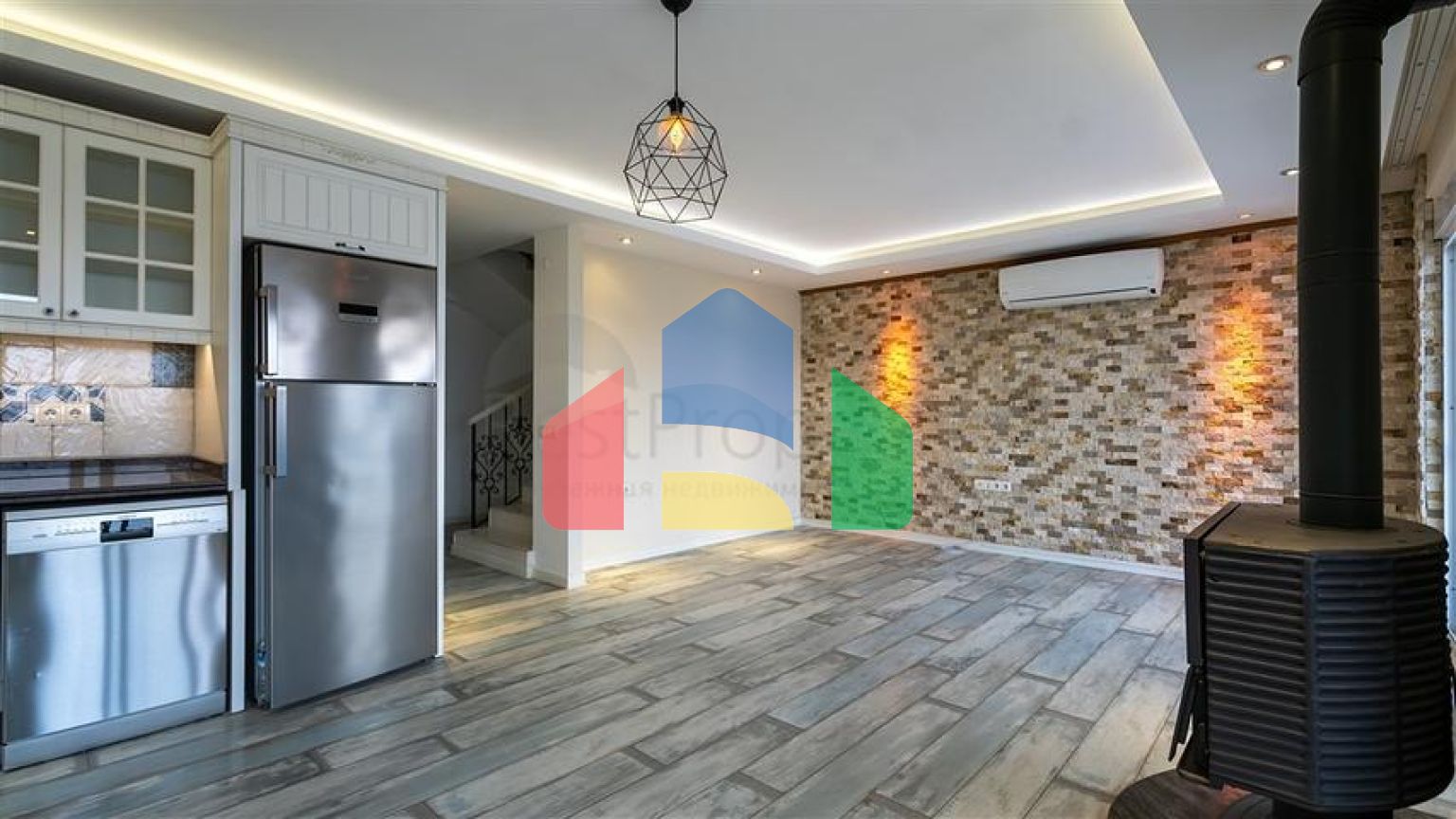 Стильный пентхаус 3+1 с развитой инфраструктурой в районе Джикджилли