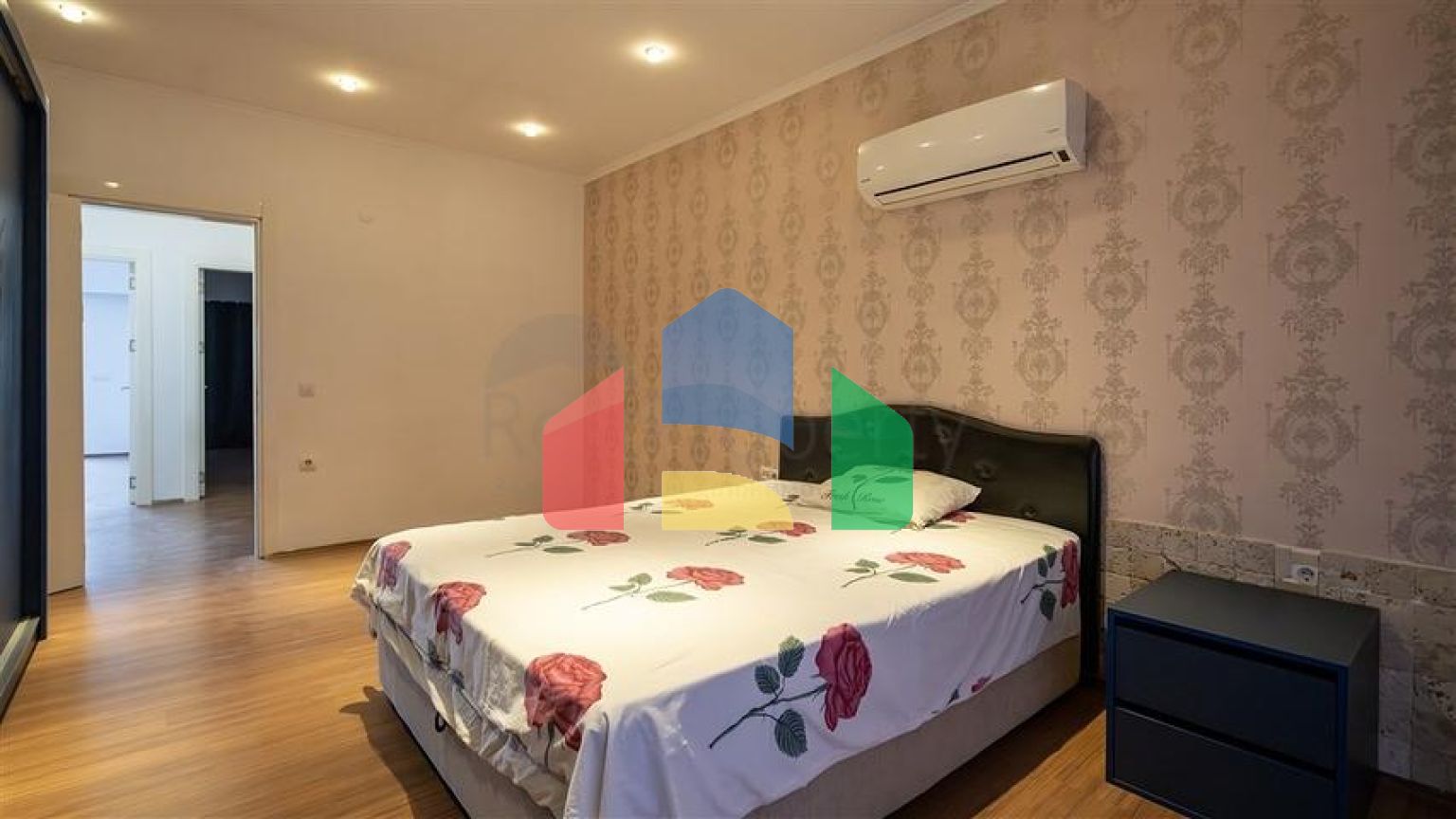 Стильный пентхаус 3+1 с развитой инфраструктурой в районе Джикджилли