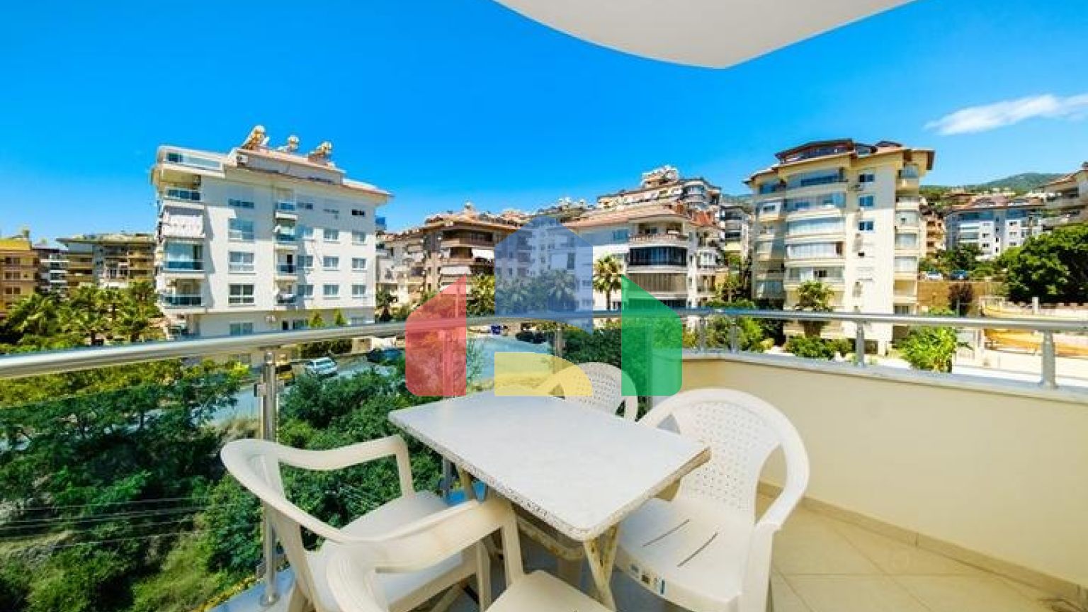 Квартира 2+1 в районе Джикджили с просторным балконом