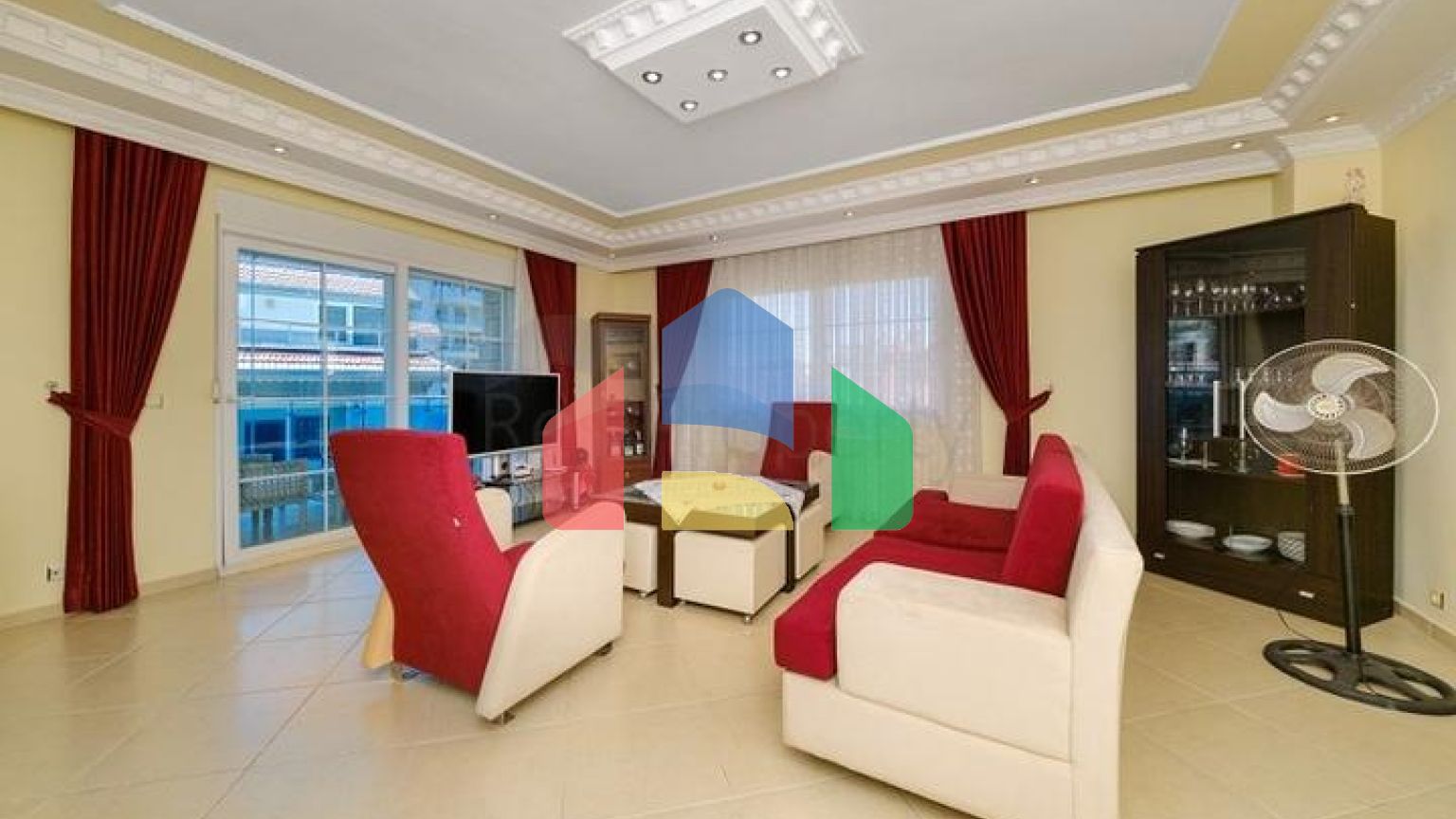 Квартира 2+1 в районе Джикджили с просторным балконом