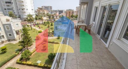 Уютная 1+1 квартира в комплексе  района Джикджилли