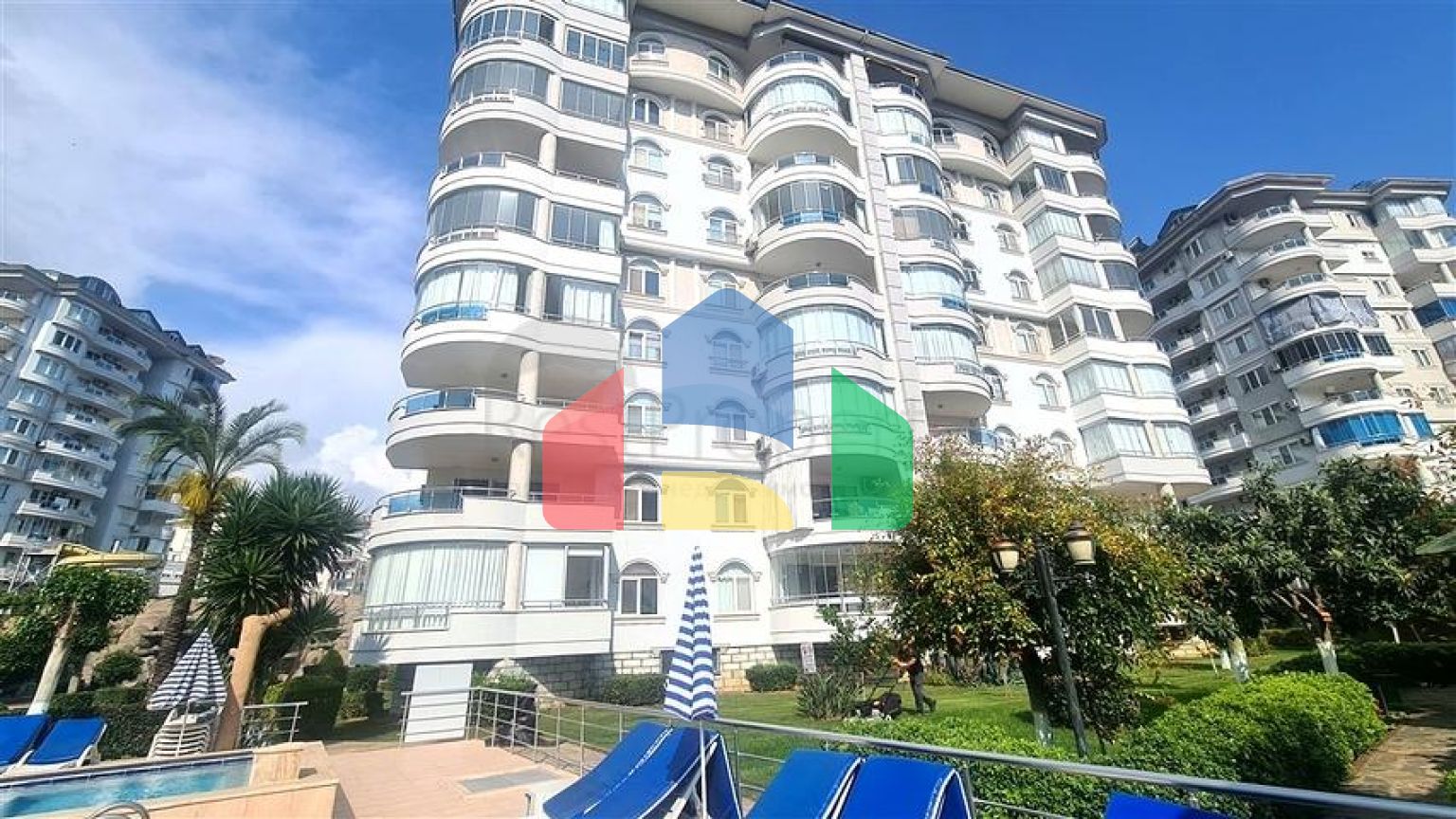 Уютная меблированная квартира 2+1 в ухоженном жилом комплексе