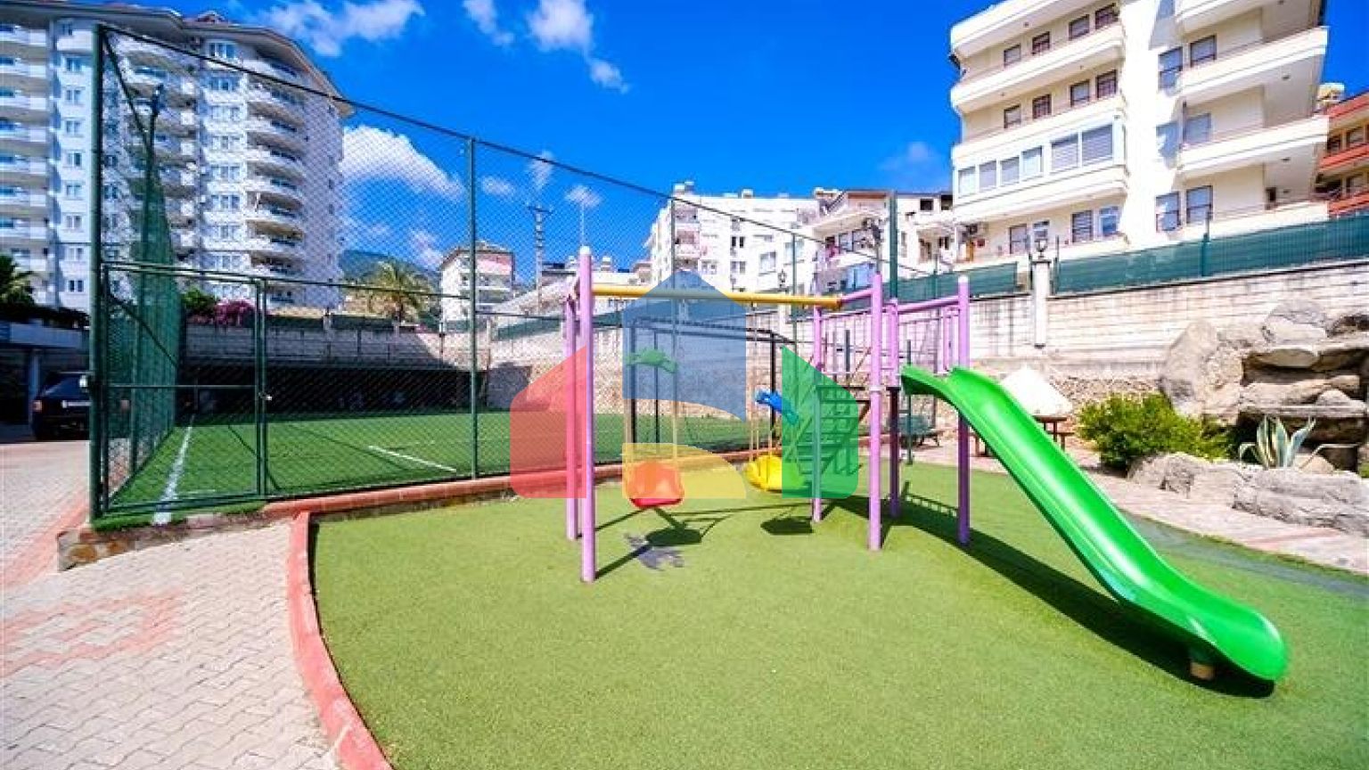 Уютная меблированная квартира 2+1 в ухоженном жилом комплексе