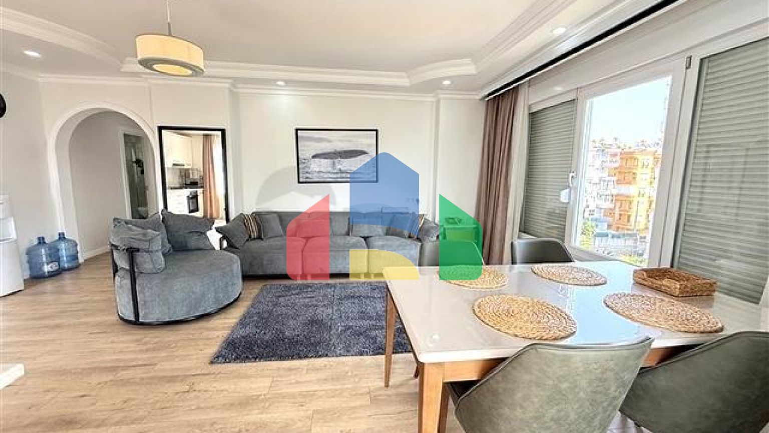 Уютная меблированная квартира 2+1 в ухоженном жилом комплексе