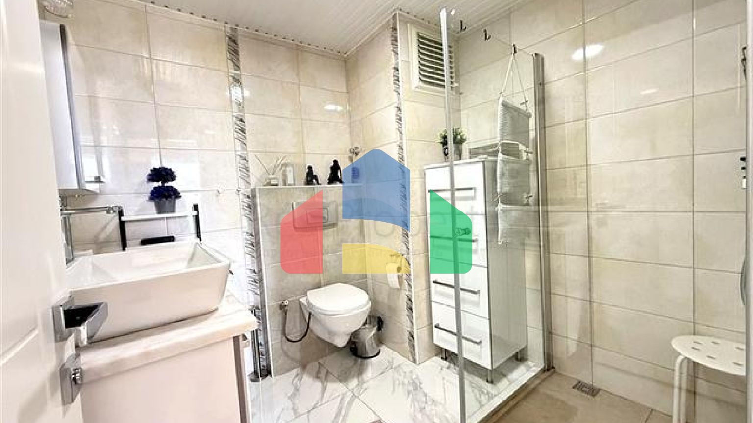 Уютная меблированная квартира 2+1 в ухоженном жилом комплексе