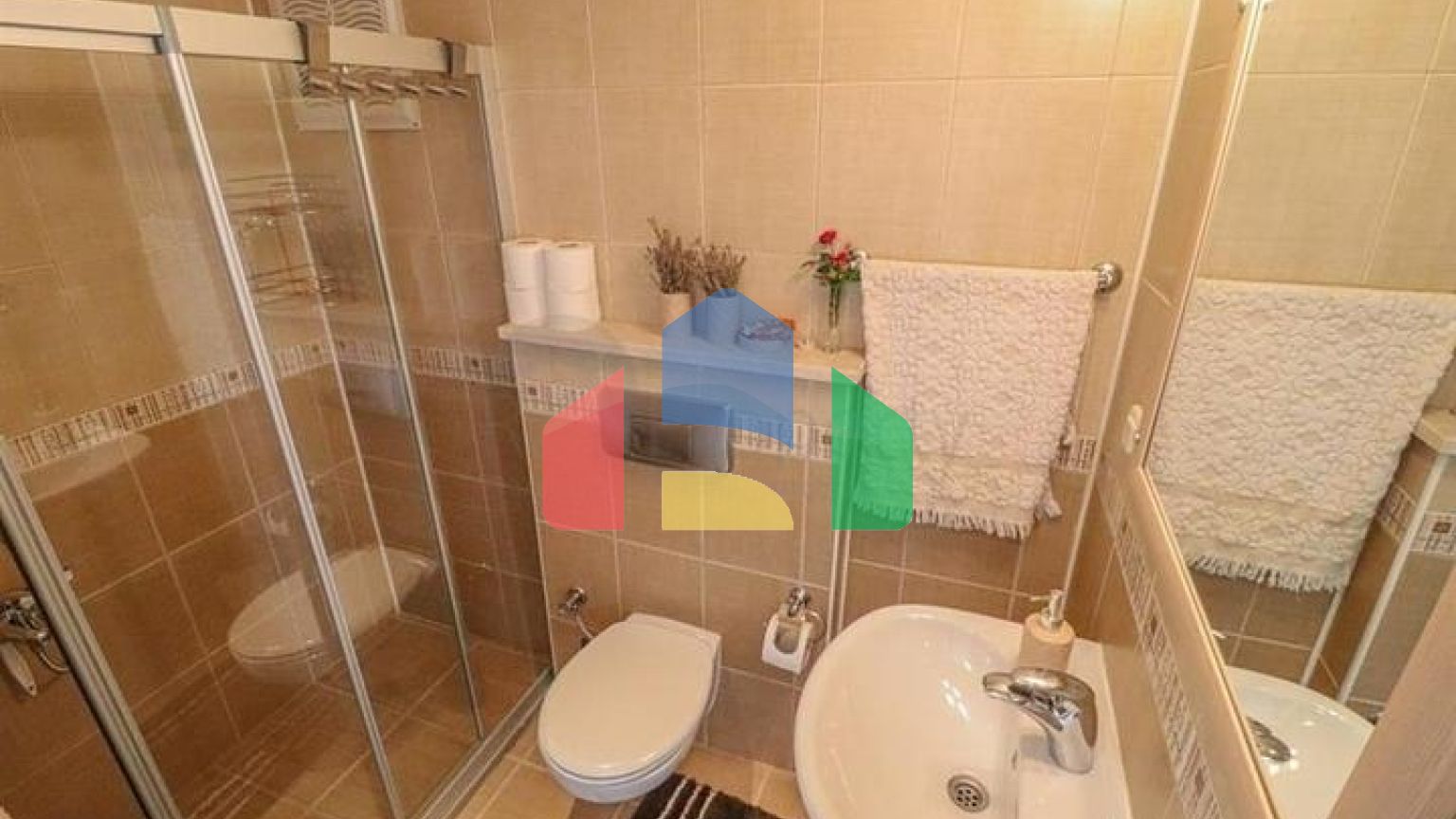 Трёхкомнатная квартира 2+1 с двумя балконами в районе Джикджилли