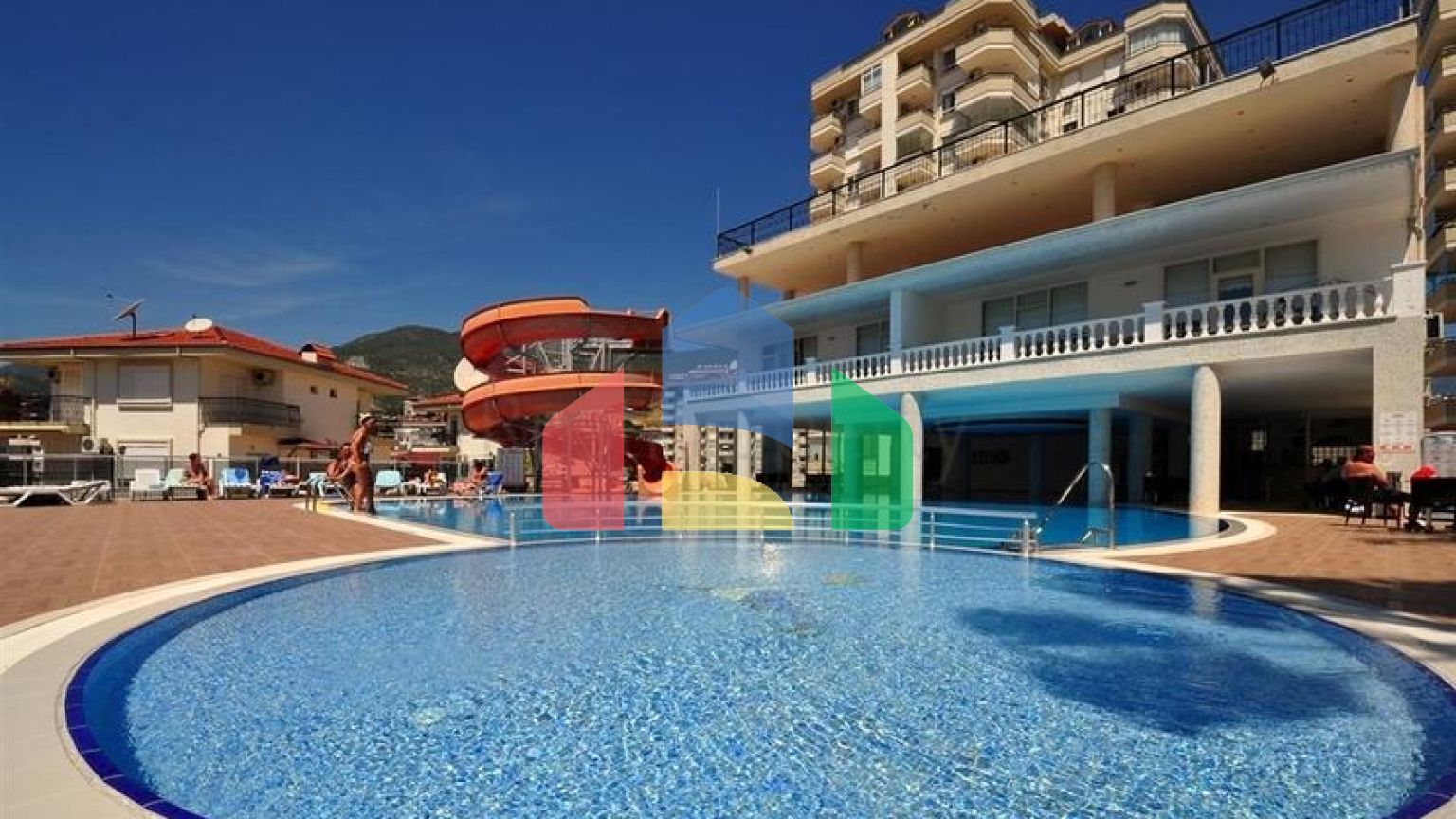 Просторный пентхаус в Джикджилли с видом на море