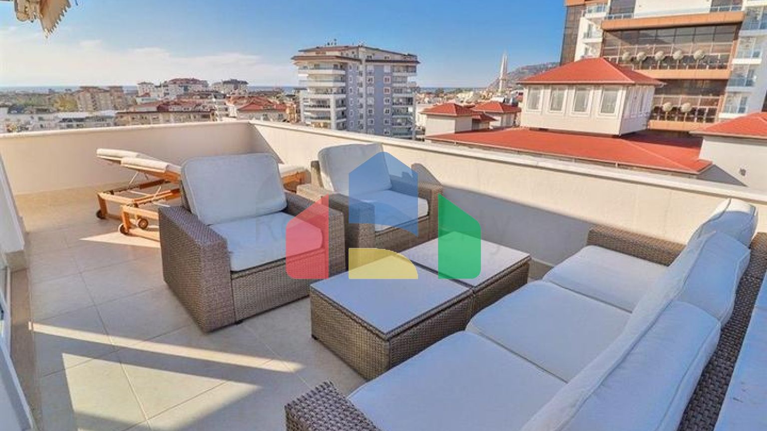 Просторная квартира 3+1 с террасой в благоустроенном жилом комплексе