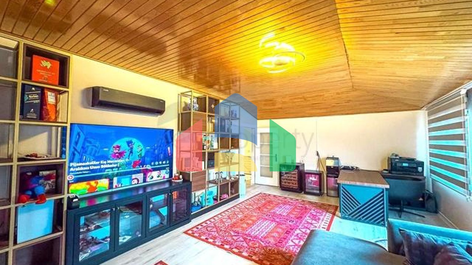 Просторный пентхаус 5+1 в развитом районе Аланьи