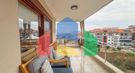 Просторный пентхаус 5+1 в развитом районе Аланьи