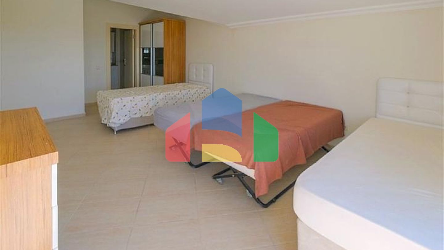 Пентхаус 4+1 с террасой в районе Джикджилли