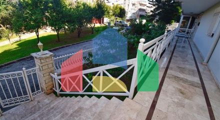 Квартира планування 6 + 1 дуплекс в мікрорайоні Пинарбаші-Анталія