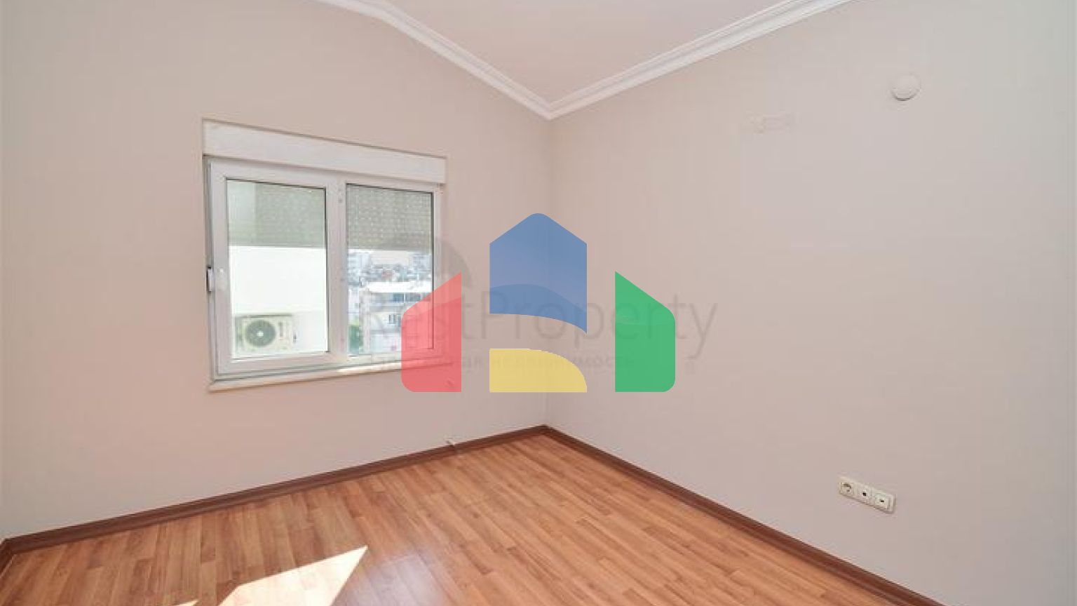 Квартира планування 6 + 1 дуплекс в мікрорайоні Пинарбаші-Анталія