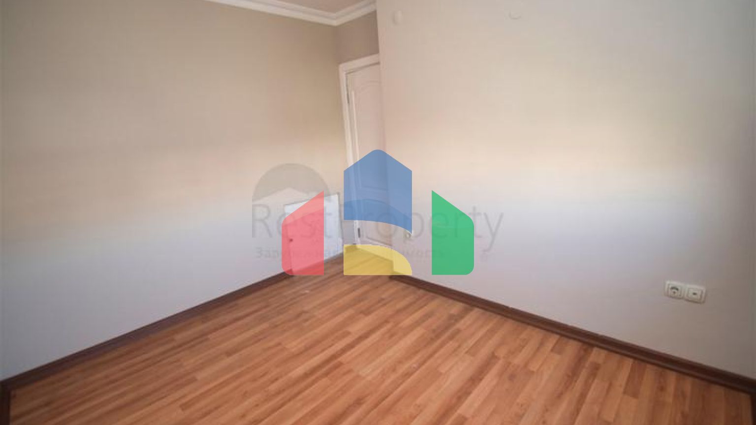 Квартира планування 6 + 1 дуплекс в мікрорайоні Пинарбаші-Анталія