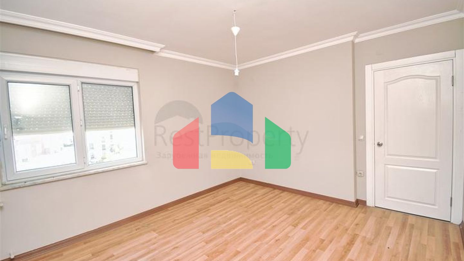 Квартира планування 6 + 1 дуплекс в мікрорайоні Пинарбаші-Анталія