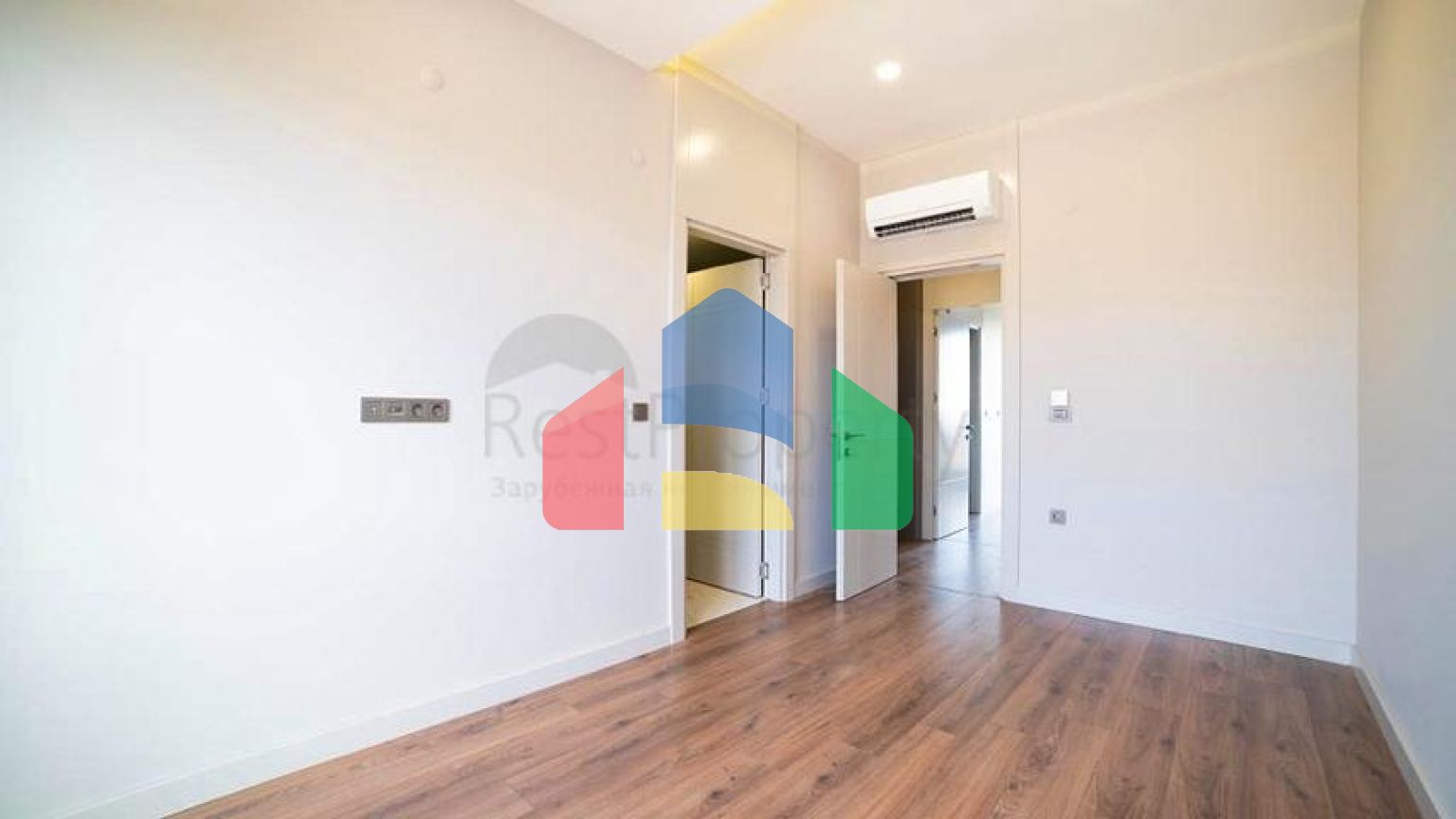 Виллы планировки 5+1 и 6+1 в микрорайоне Моллаюсуф - Анталия