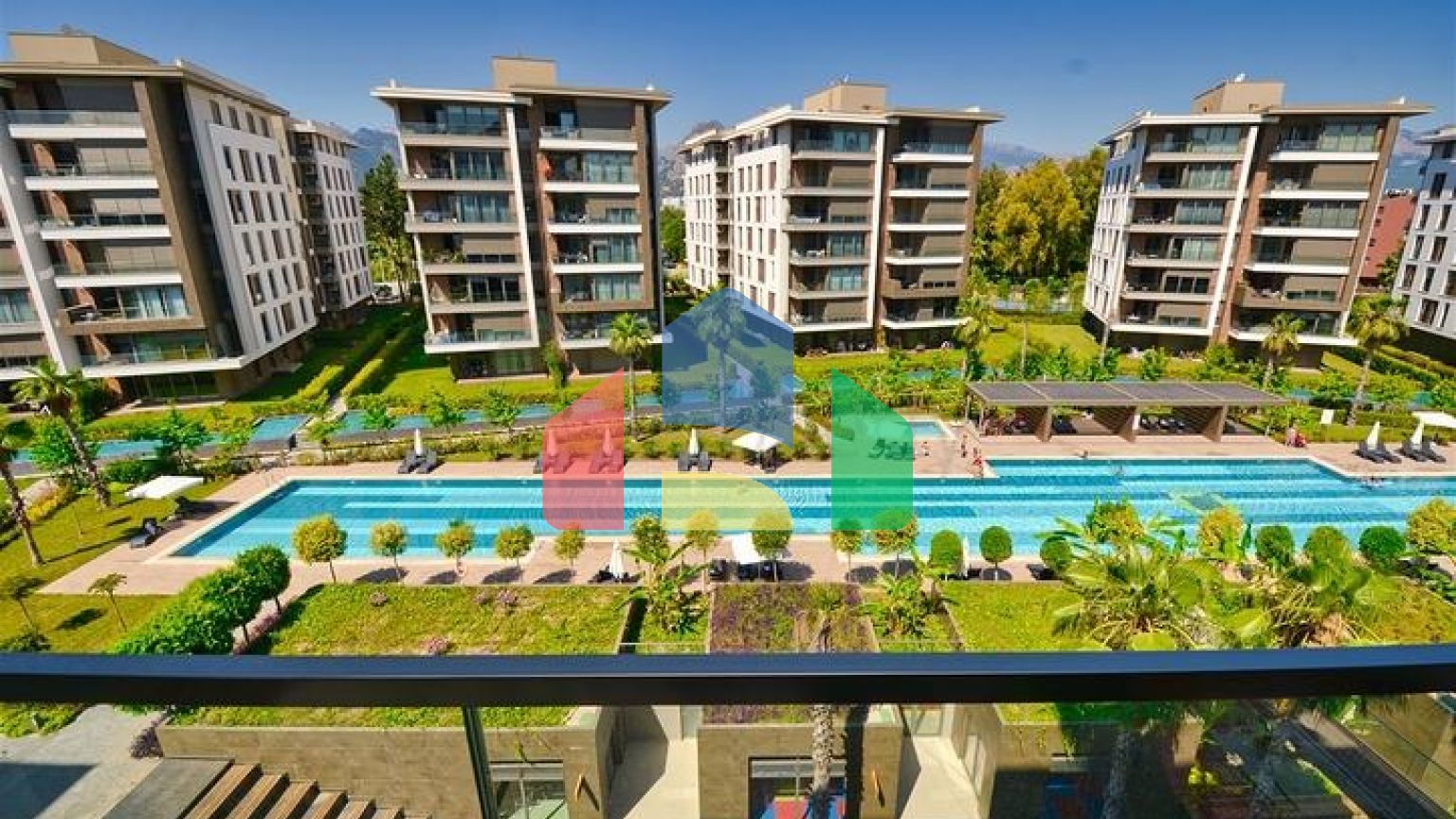 Квартира планування 3 + 1 в мікрорайоні Гюрсу - Анталія