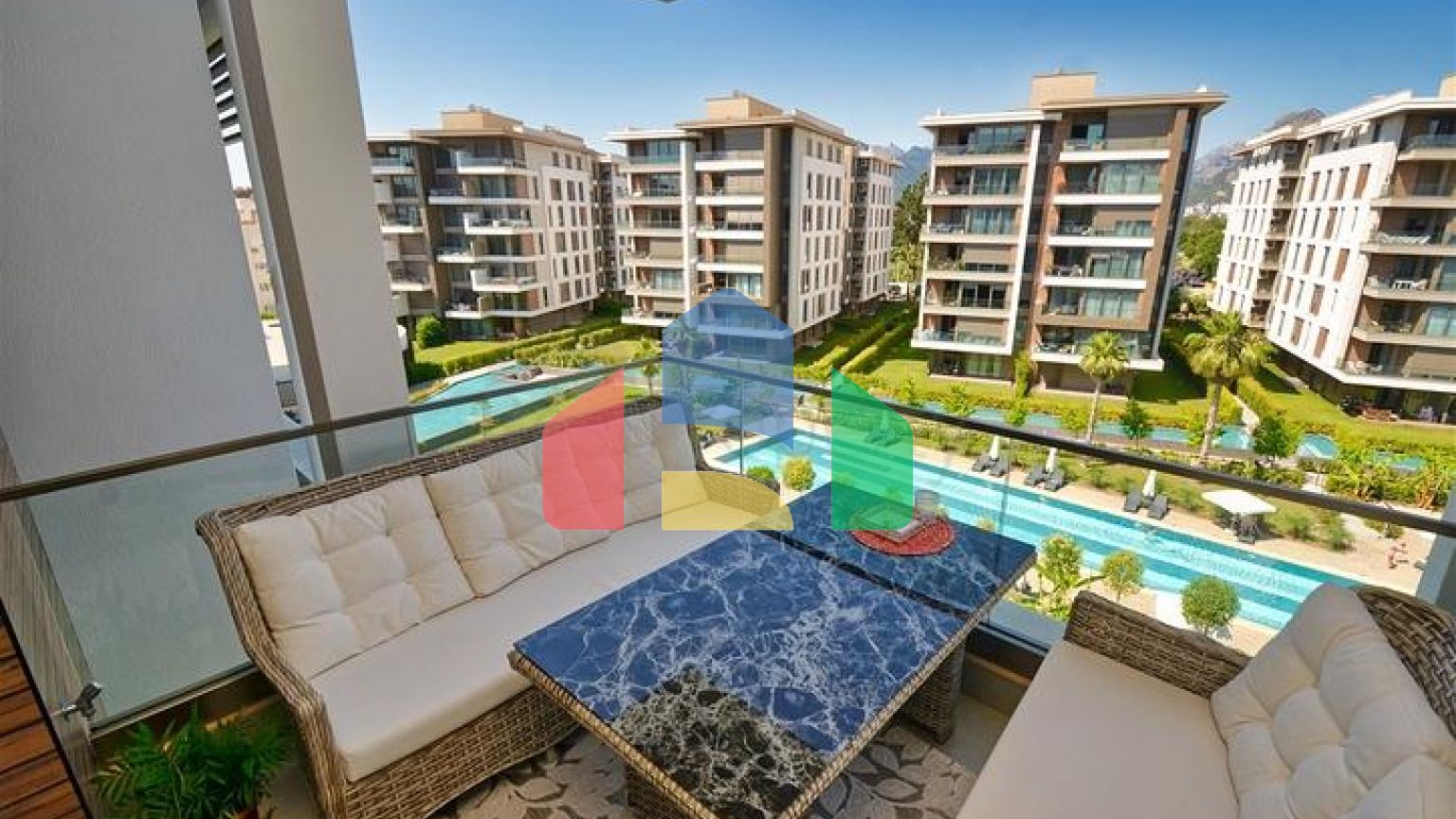 Квартира планування 3 + 1 в мікрорайоні Гюрсу - Анталія