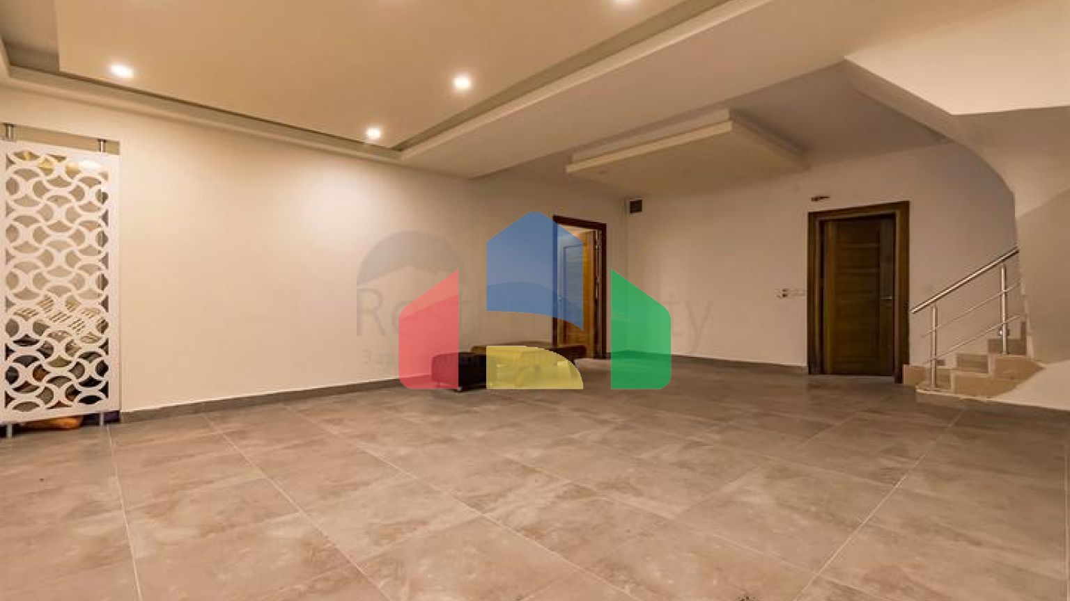 Вилла планировки 5+2 в микрорайоне Сарысу - Анталия