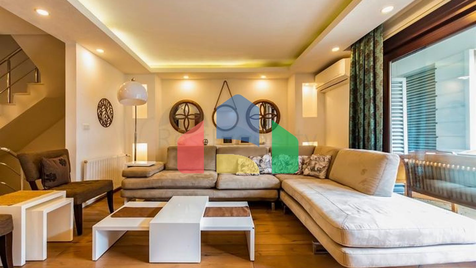 Вилла планировки 5+2 в микрорайоне Сарысу - Анталия