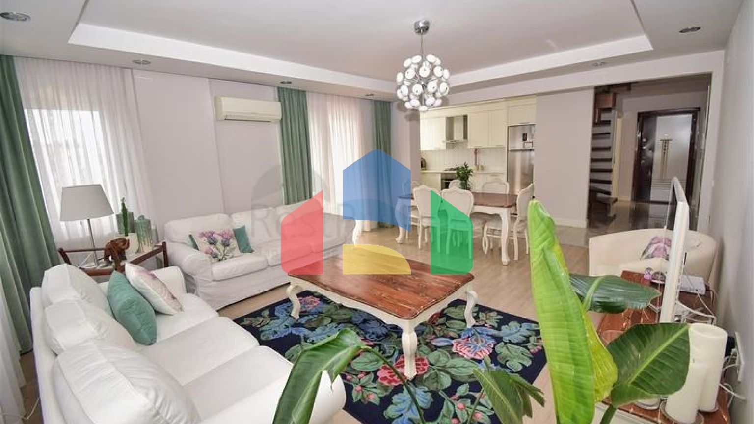 Квартира планування 5 + 1 дуплекс в мікрорайоні Моллаюсуф-Анталія