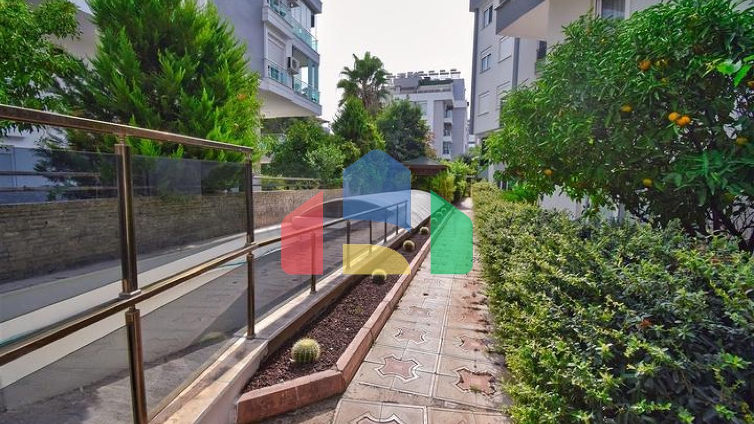 Квартира планування 5 + 1 дуплекс в мікрорайоні Моллаюсуф-Анталія