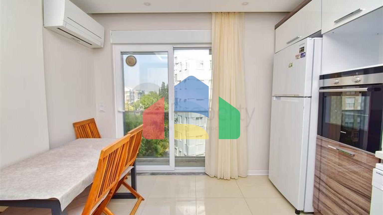 Квартира планування 3 + 2 дуплекс в мікрорайоні Хурма-Анталія