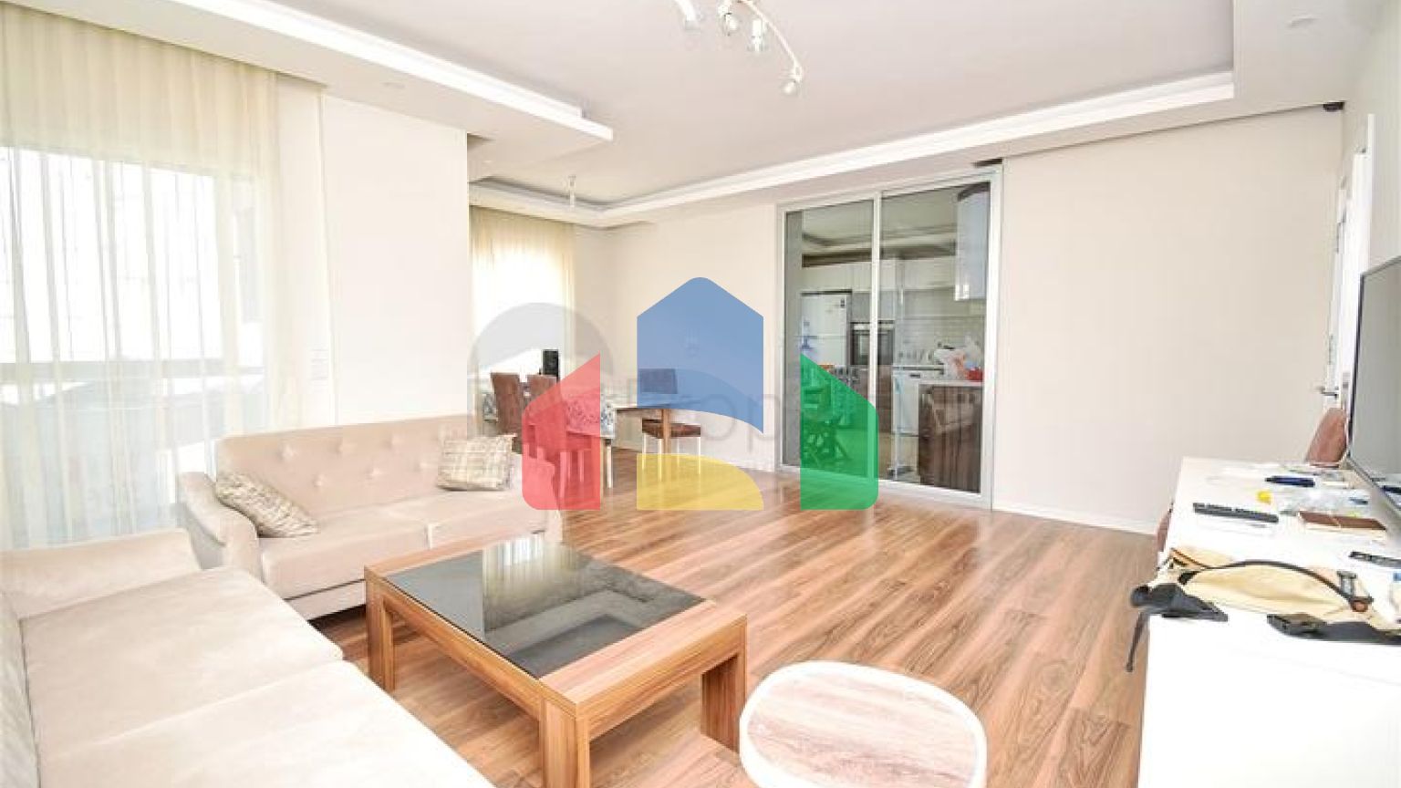 Квартира планування 3 + 2 дуплекс в мікрорайоні Хурма-Анталія