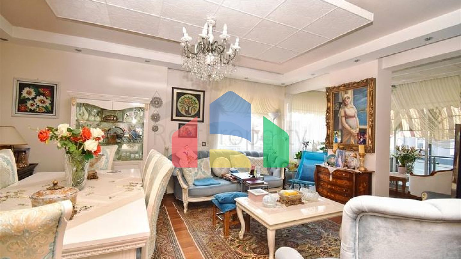 Квартира планування 4 + 1 дуплекс в мікрорайоні Унджали-Анталія