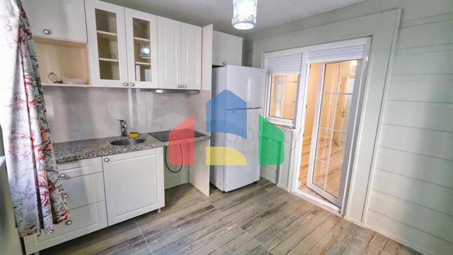 Квартира планування 2 + 1 в мікрорайоні Алтинкум - Анталія