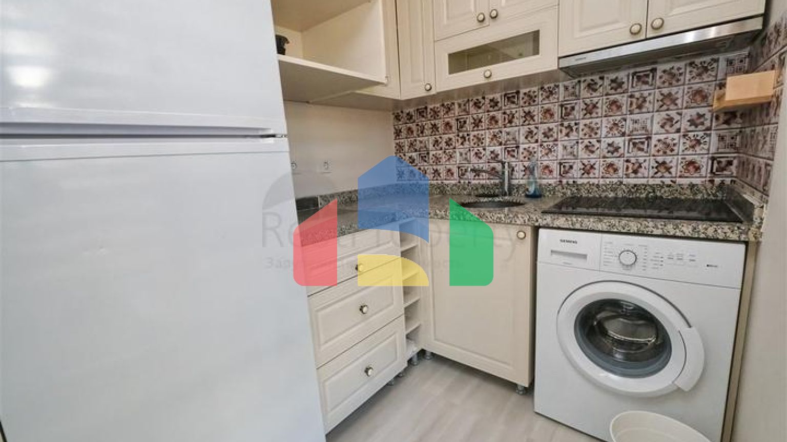 Квартира планування 2 + 1 в мікрорайоні Алтинкум - Анталія