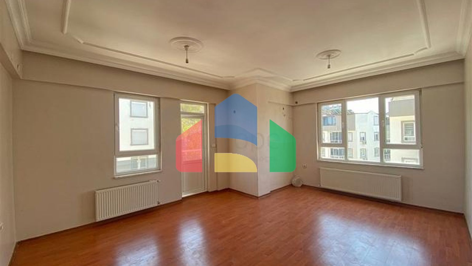 Квартира планування 4 + 1 дуплекс в мікрорайоні Моллаюсуф-Анталія