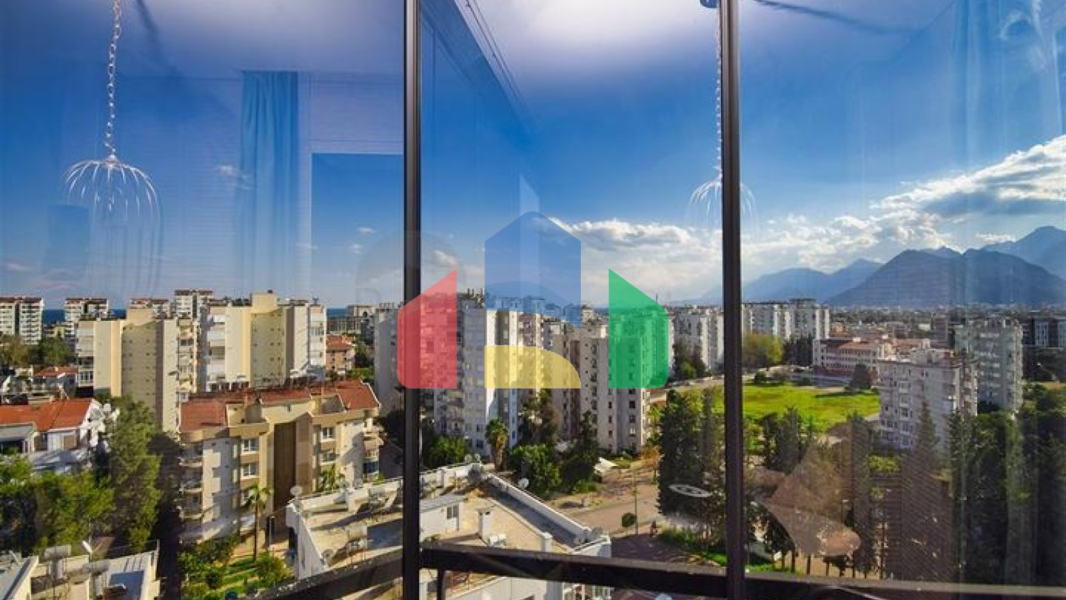 Квартира планування 3 + 1 в мікрорайоні Гюрсу - Анталія