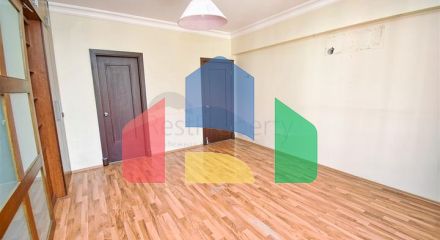 Квартира планування 4 + 1 в мікрорайоні Улуч - Анталія