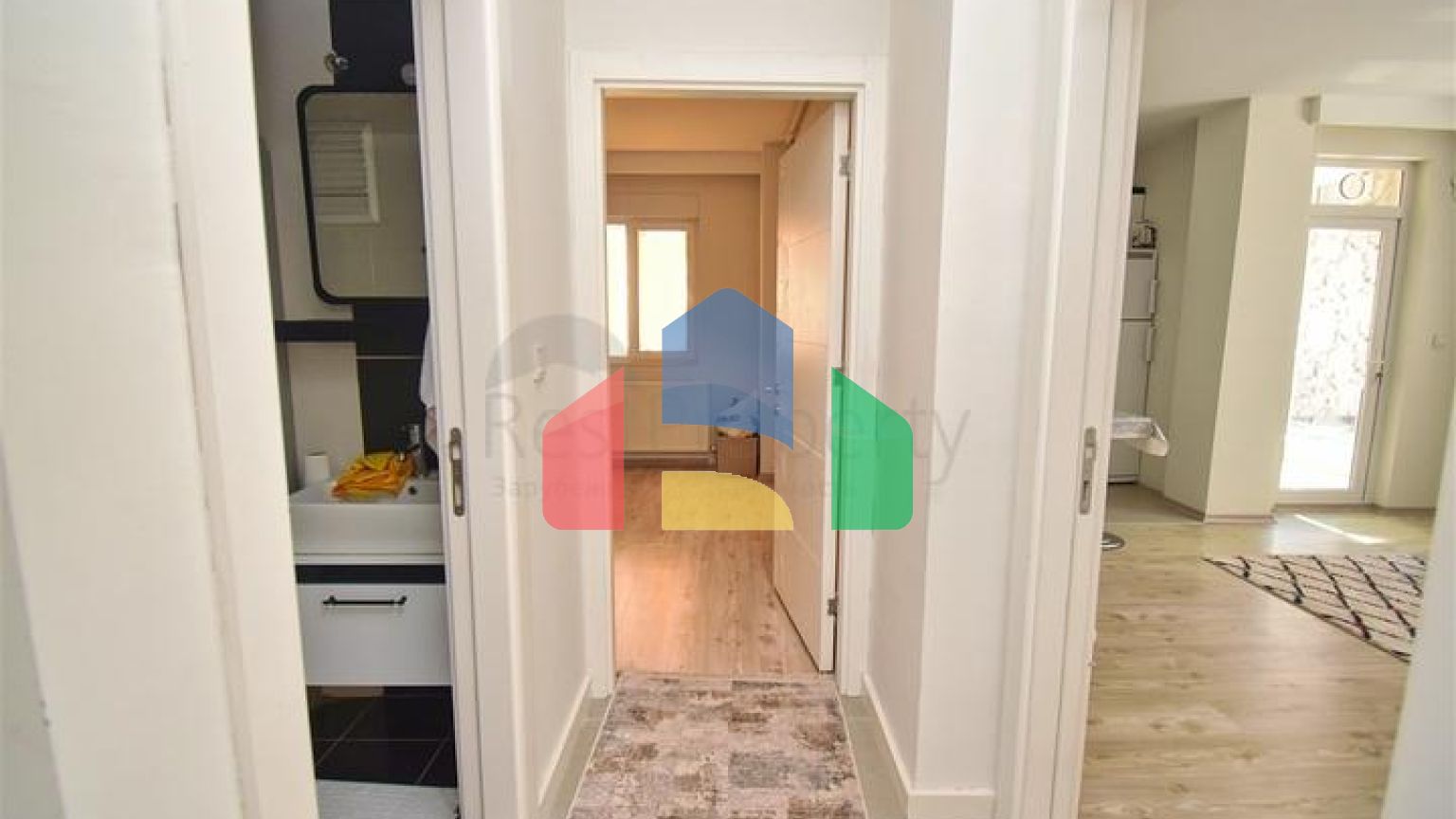 Квартира планування 2 + 1 в мікрорайоні Коньяаалти - Анталія