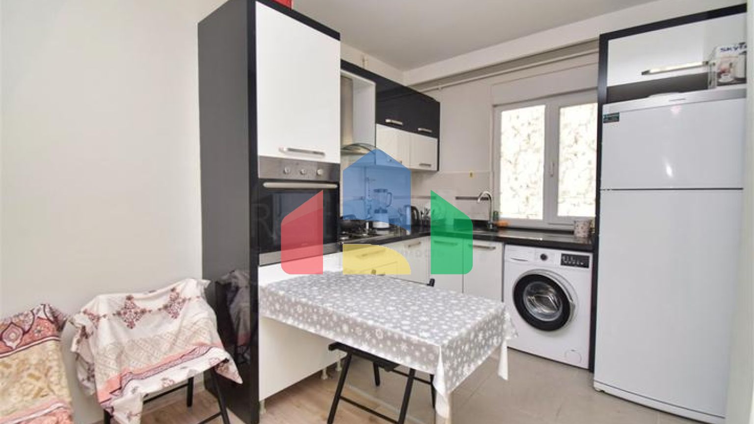 Квартира планування 2 + 1 в мікрорайоні Коньяаалти - Анталія