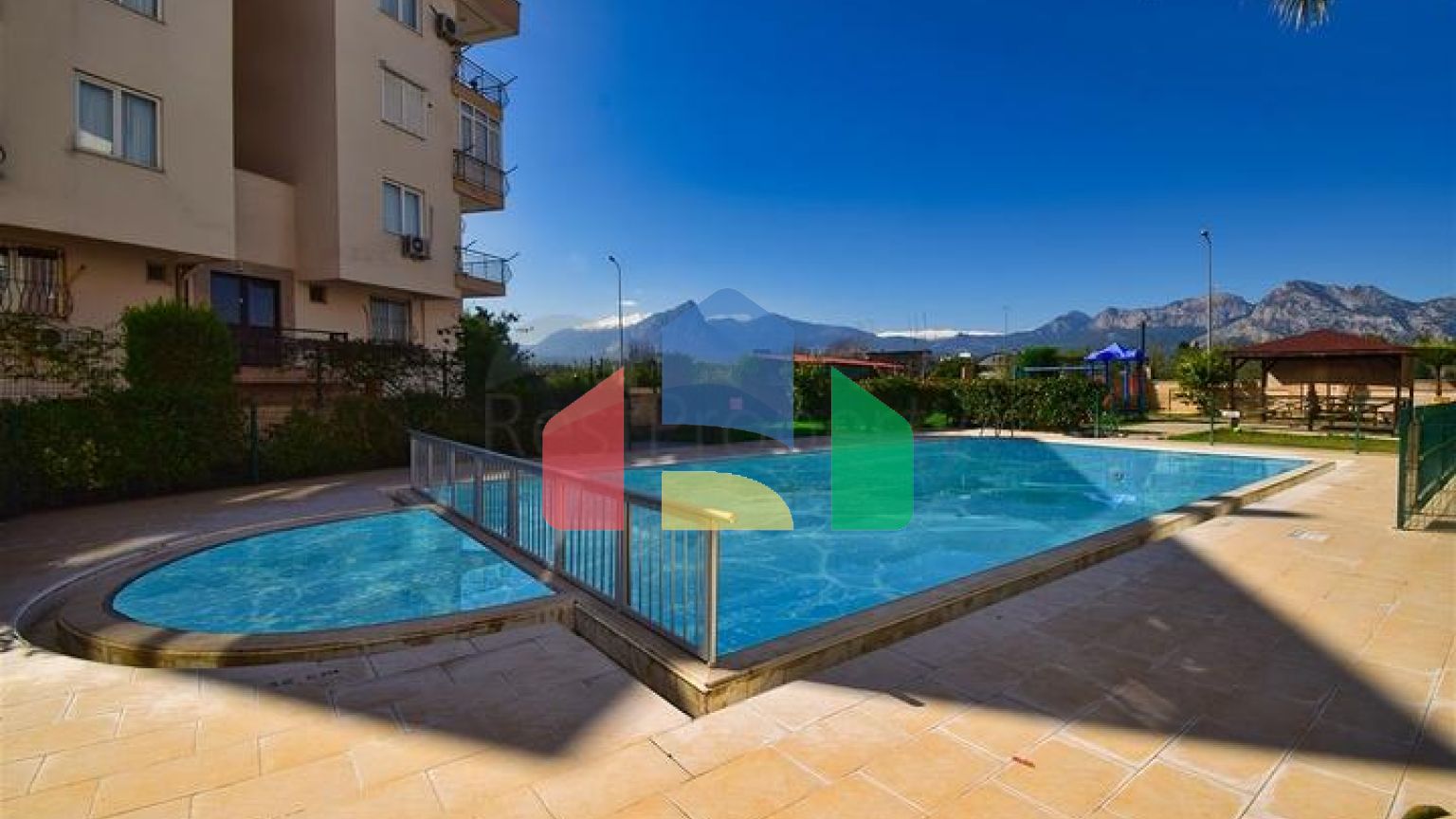 Квартира планування 2 + 1 в мікрорайоні Коньяаалти - Анталія