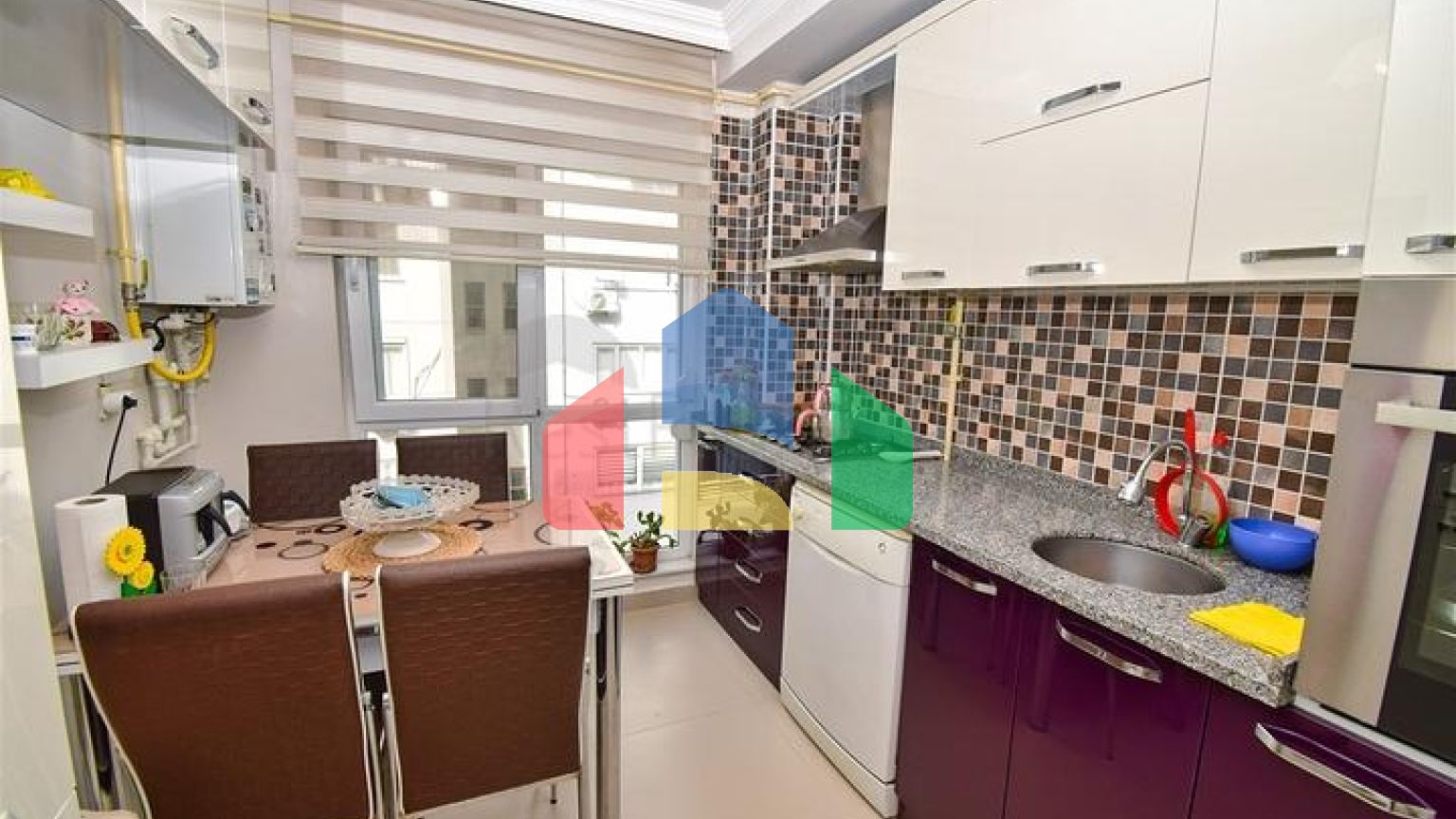 Квартира планування 2 + 1 в мікрорайоні Хурма - Анталія