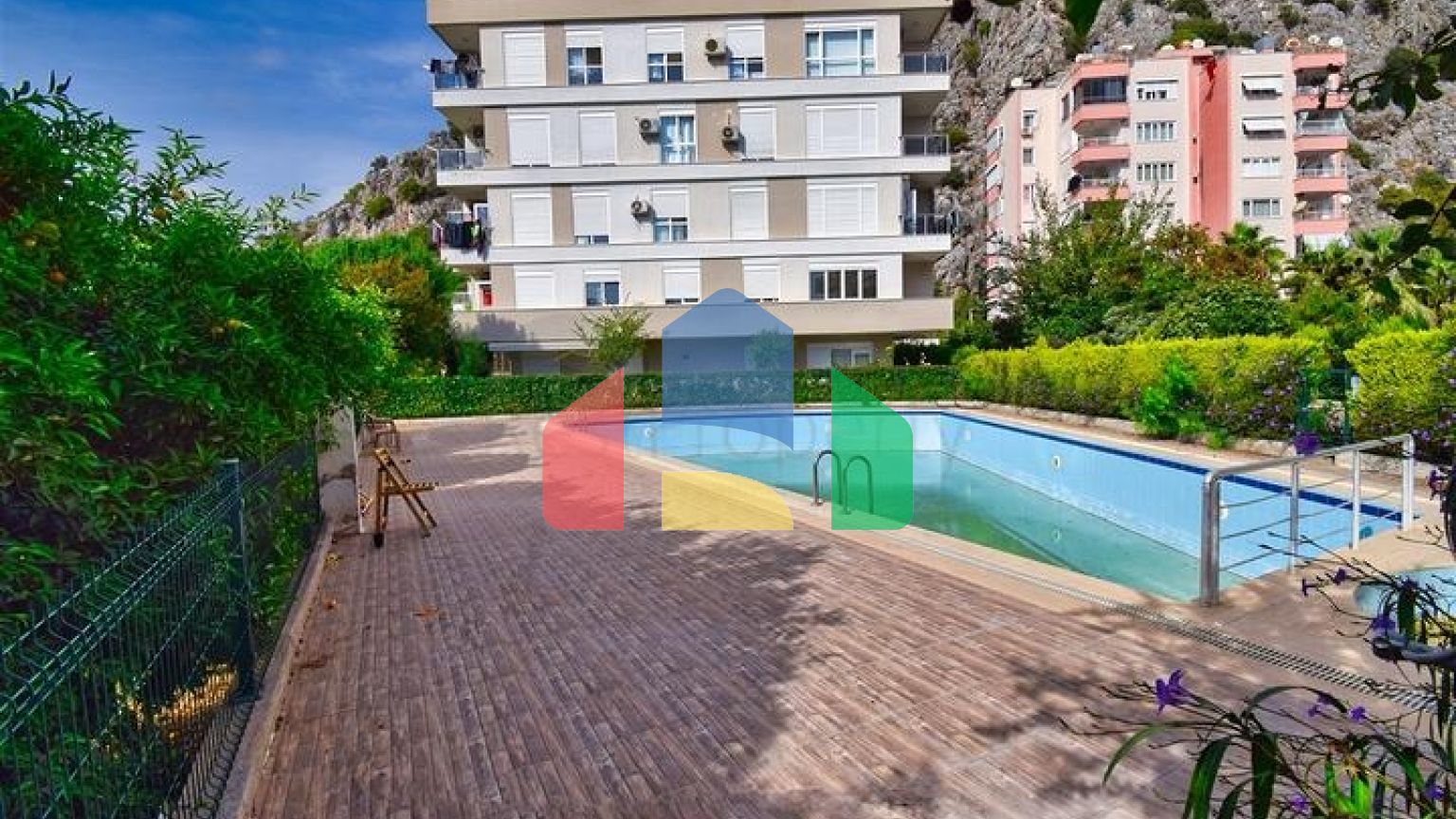 Квартира планування 2 + 1 в мікрорайоні Хурма - Анталія