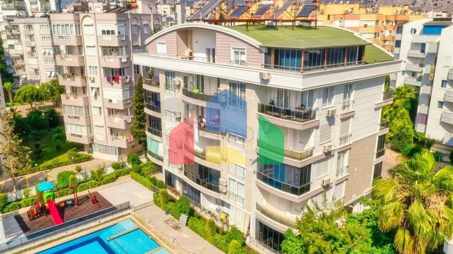 Квартира планування 2 + 1 в мікрорайоні Лиман - Анталія