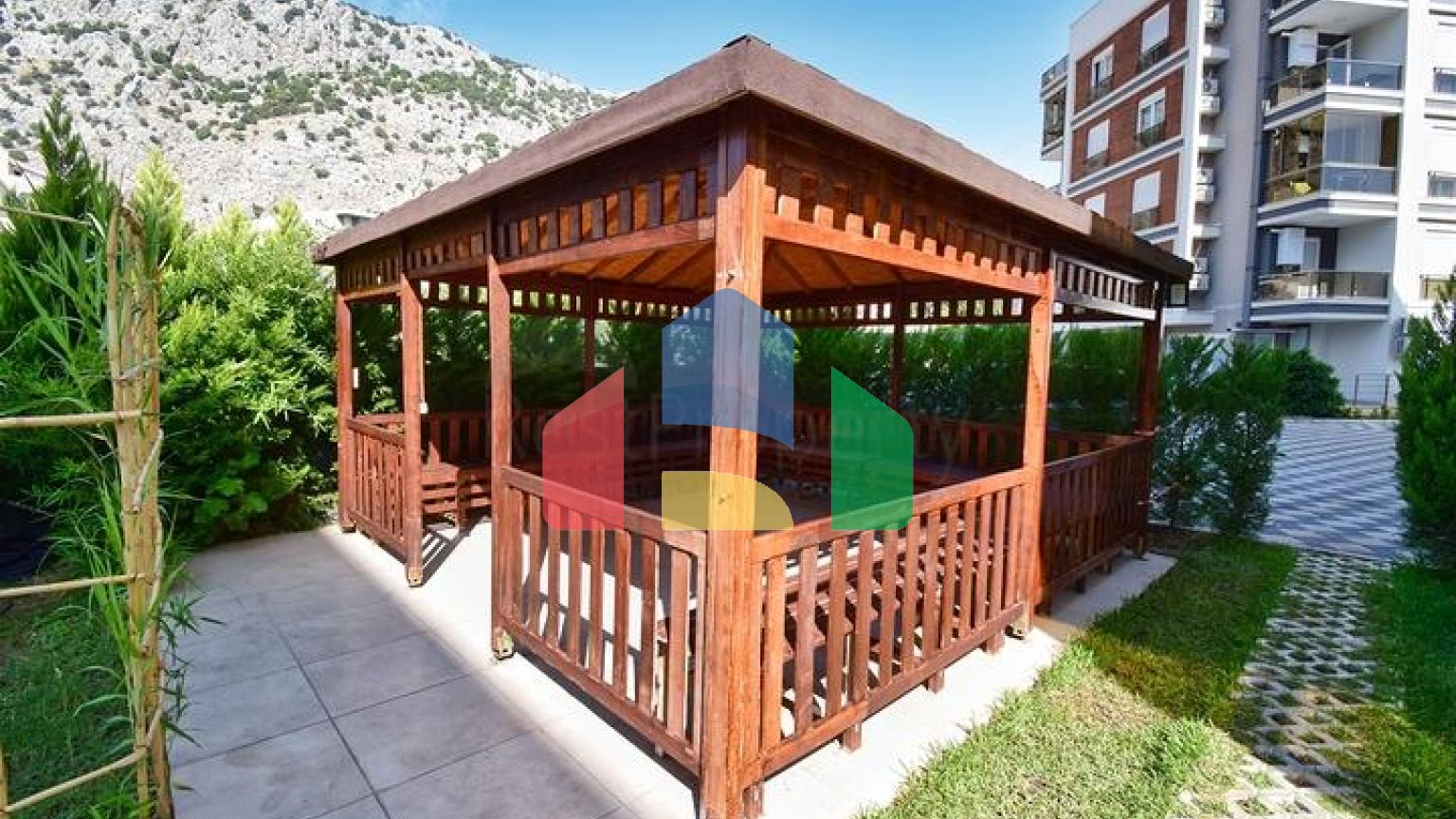 Квартира планування 1 + 1 в мікрорайоні Хурма - Анталія