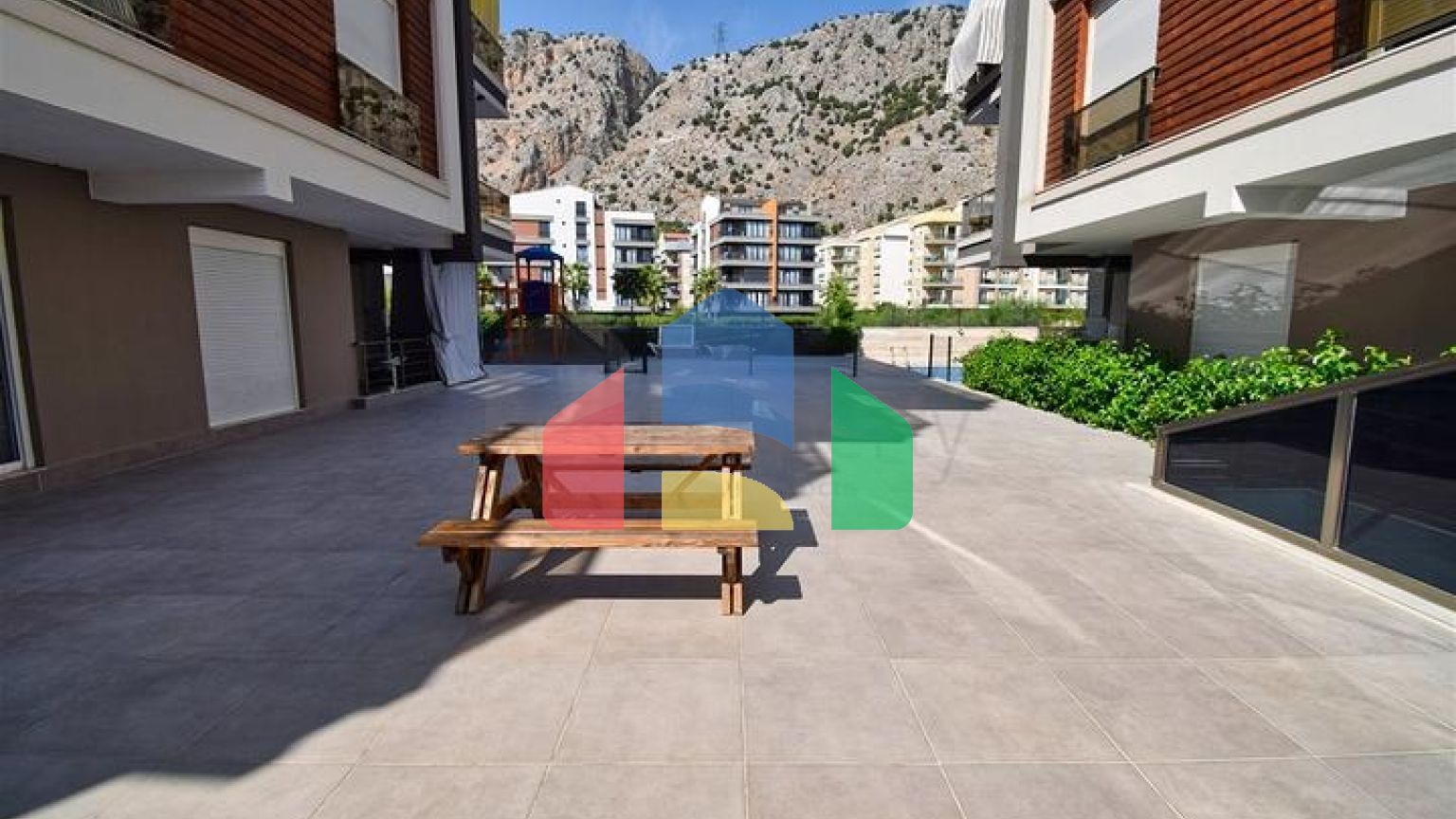 Квартира планування 1 + 1 в мікрорайоні Хурма - Анталія