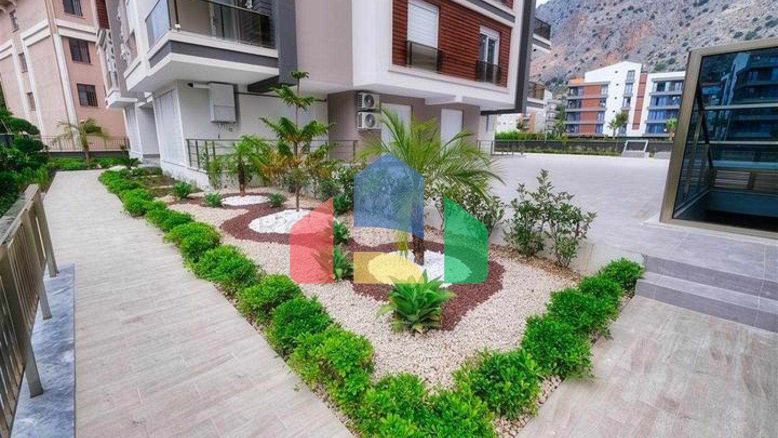 Квартира планування 1 + 1 в мікрорайоні Хурма - Анталія