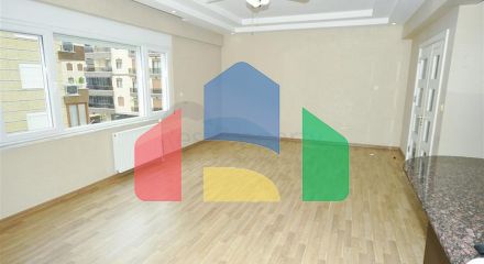 Квартира планування 4 + 1 в мікрорайоні Сітелер - Анталія