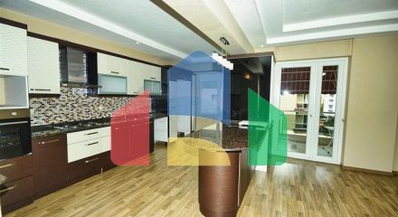 Квартира планування 4 + 1 в мікрорайоні Сітелер - Анталія