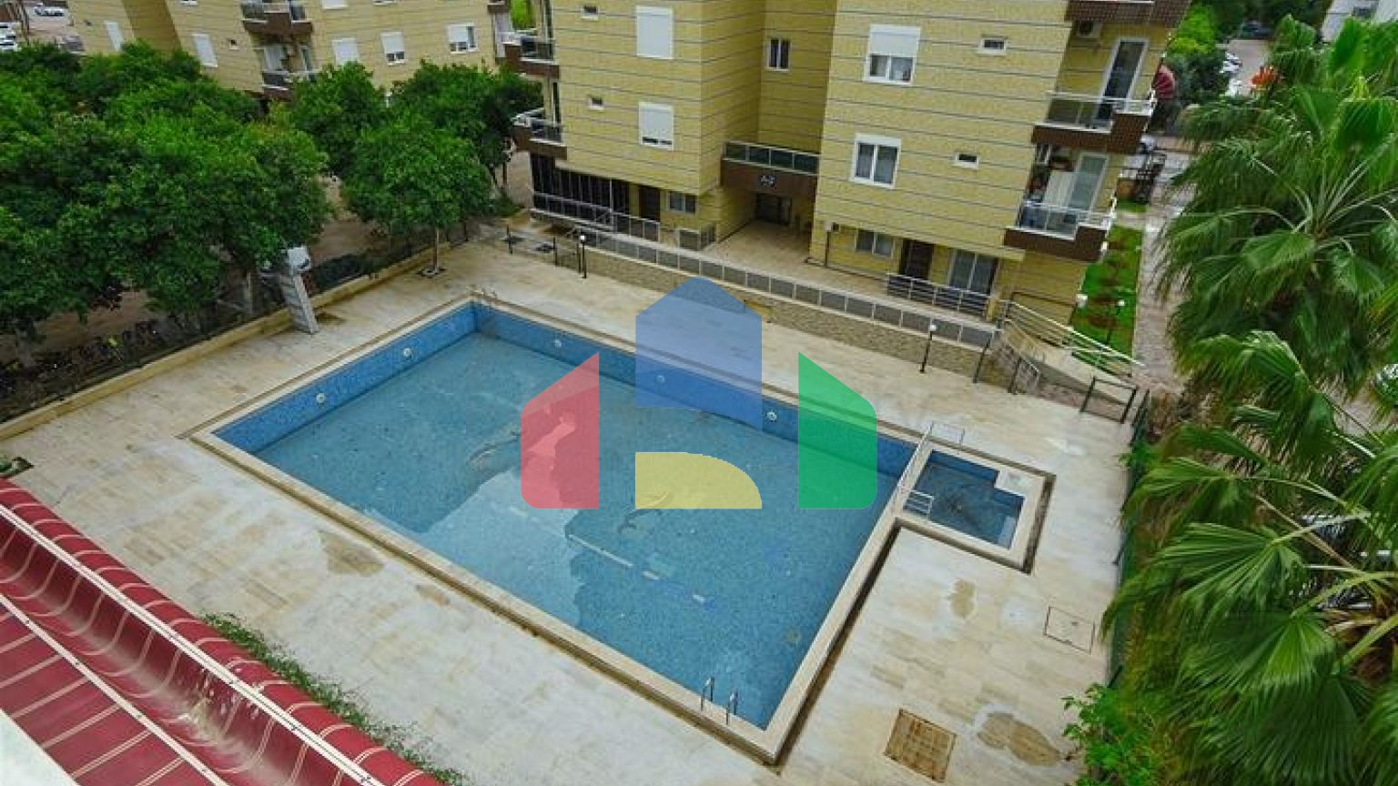 Квартира планування 4 + 1 в мікрорайоні Сітелер - Анталія