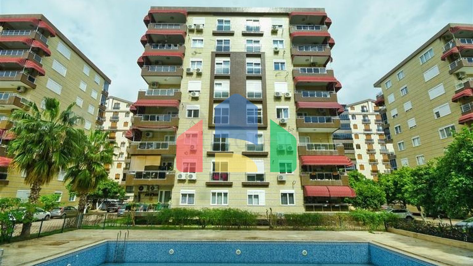 Квартира планування 4 + 1 в мікрорайоні Сітелер - Анталія