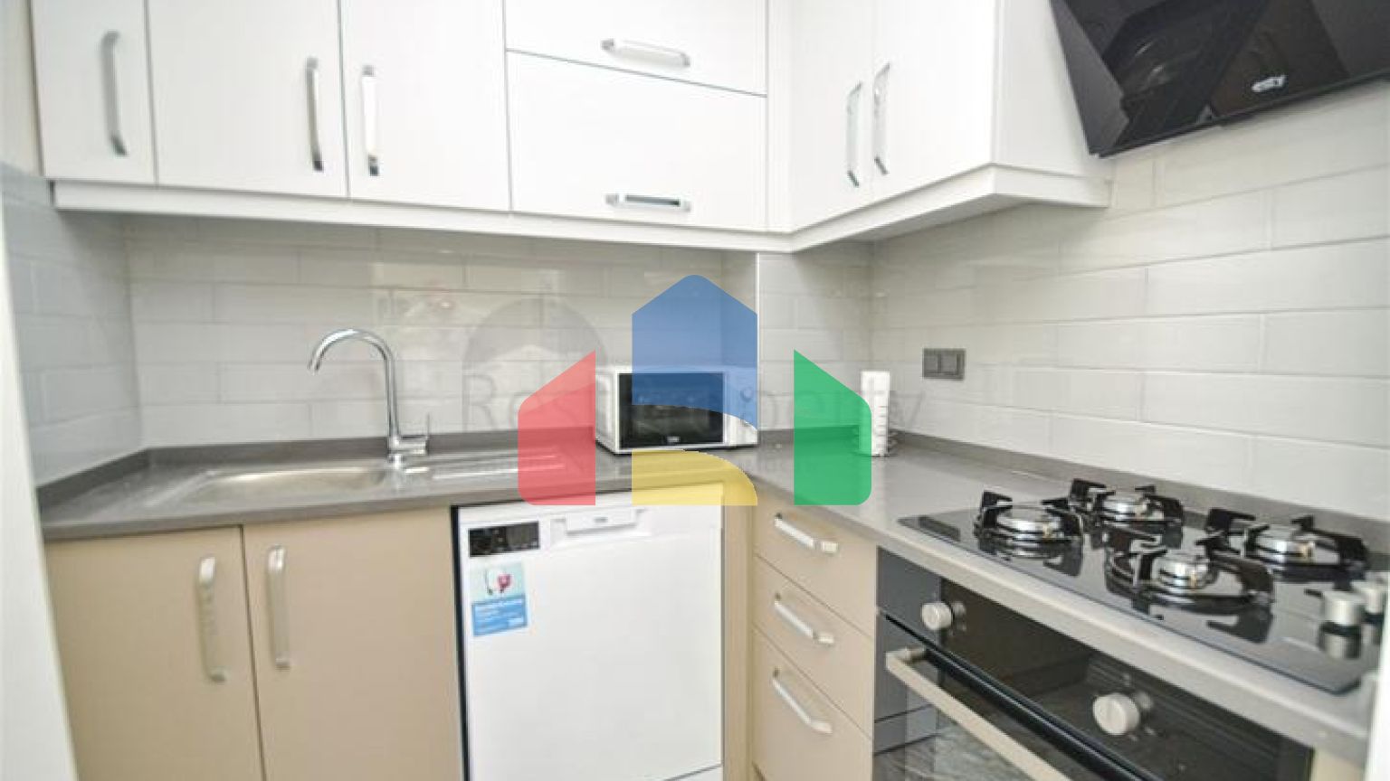 Квартири планування 1 + 1 в мікрорайоні Сарису - Анталія